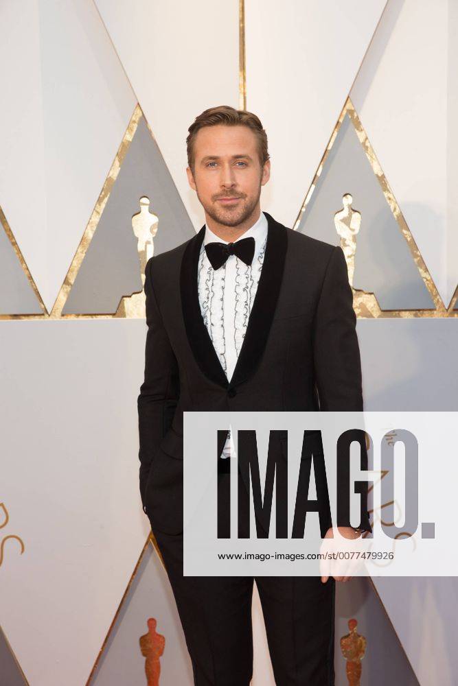 Feb 26, 2017 - Hollywood, California, U.S. - RYAN GOSLING, Oscar nominee, arrives on the red carpet of The 89th Oscars at the Dolby Theatre in Hollywood, CA on Sunday, February 26, 2017. Hollywood U.S. - ZUMAz03_ 20170226_sho_z03_821