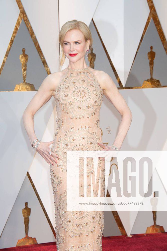 Feb 26, 2017 - Hollywood, California, U.S - NICOLE KIDMAN, Oscar nominee, arrives on the red carpet of The 89th Oscars at the Dolby Theatre in Hollywood, CA on Sunday, February 26, 2017. Hollywood U.S - ZUMAz03_ 20170226_sho_z03_472
