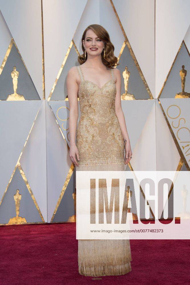 Feb 26, 2017 - Hollywood, California, U.S - EMMA STONE, Oscar nominee, arrives on the red carpet of The 89th Oscars at the Dolby Theatre in Hollywood, CA on Sunday, February 26, 2017. Hollywood U.S - ZUMAz03_ 20170226_sho_z03_477