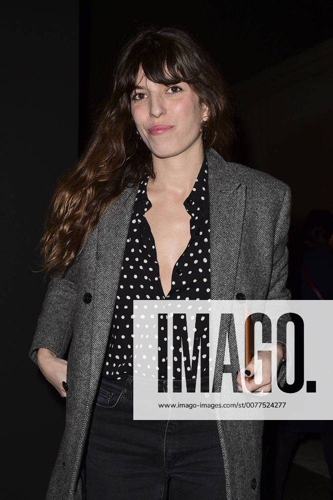 Lou Doillon - Ankunft Modenschau Yves St Laurent - Paris - 28 02 2017 JBAutissier Panoramic
