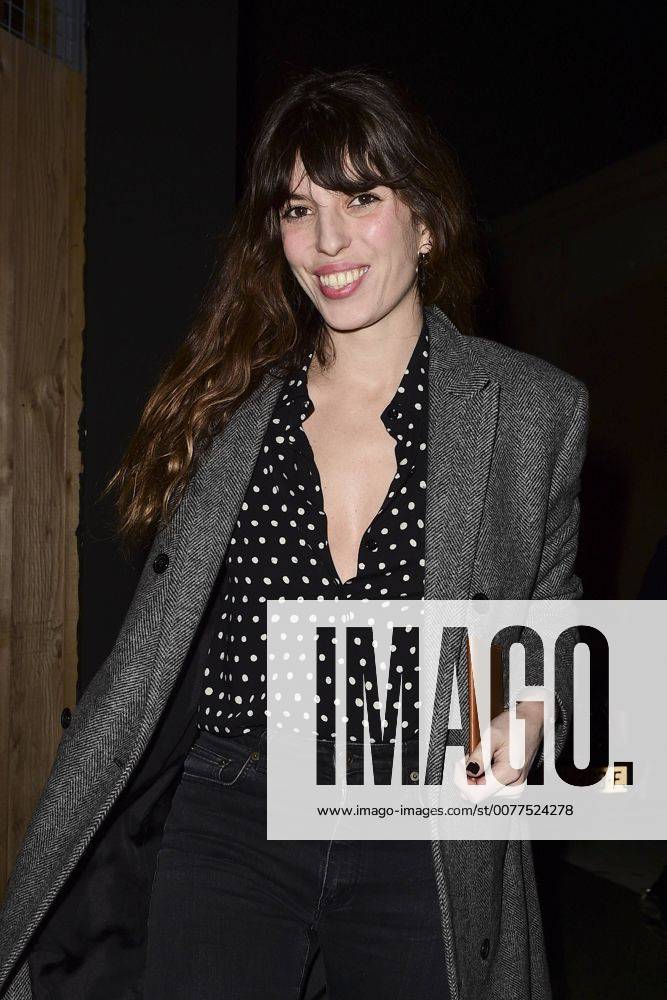 Lou Doillon - Ankunft Modenschau Yves St Laurent - Paris - 28 02 2017 JBAutissier Panoramic