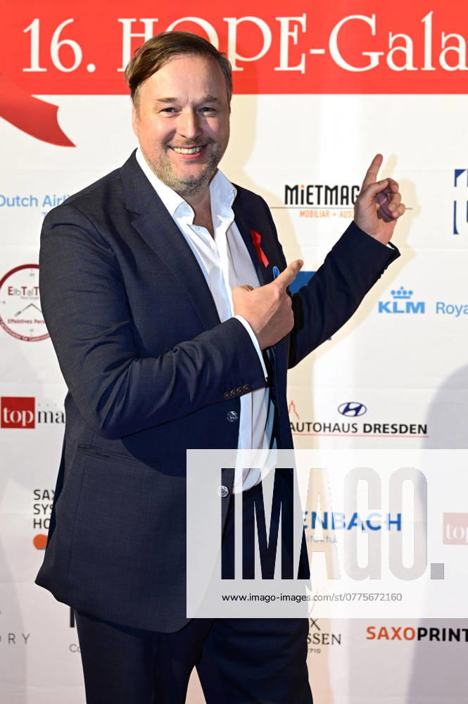 Stephan Grossmann at the 16 Hope Gala 2024 at the Schauspielhaus Dresden, 26 10 2024 Foto:xM.xWehnertx xFuturexImagex hope_4055