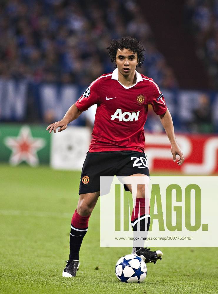Gelsenkirchen, 26.04.2011, Veltins Arena, Fußball Fabio da Silva (Manchester) FC Schalke 04 - Manchester United