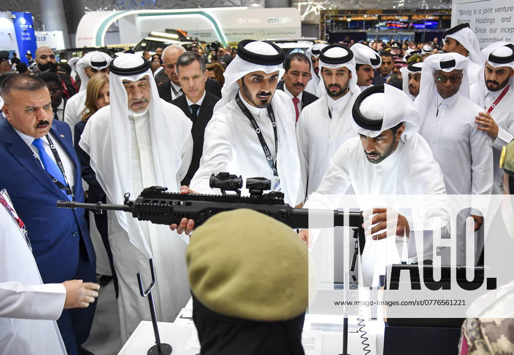 THE MILIPOL QATAR 2024 EXHIBITION IN QATAR Sheikh Khalifa bin Hamad bin Khalifa Al Thani (C) Qatar Minister of Interior looks at a weapon after the opening ceremony of the 15th edition of the Milipol Qatar 2024 Exhibition and Conference in Doha, Qatar, on October 29, 2024.The Milipol Qatar 2024 showcases the latest technologies and security systems, with the participation of leading international companies showcased by more than 250 local, regional, and international companies. DOHA Qatar