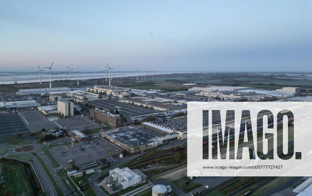 Volkswagen Emden plant in crisis View of the Volkswagen plant in Emden Europes largest carmaker wants to close three plants in Germany and lay off tens of thousands of employees Emden Lower Saxony Germany