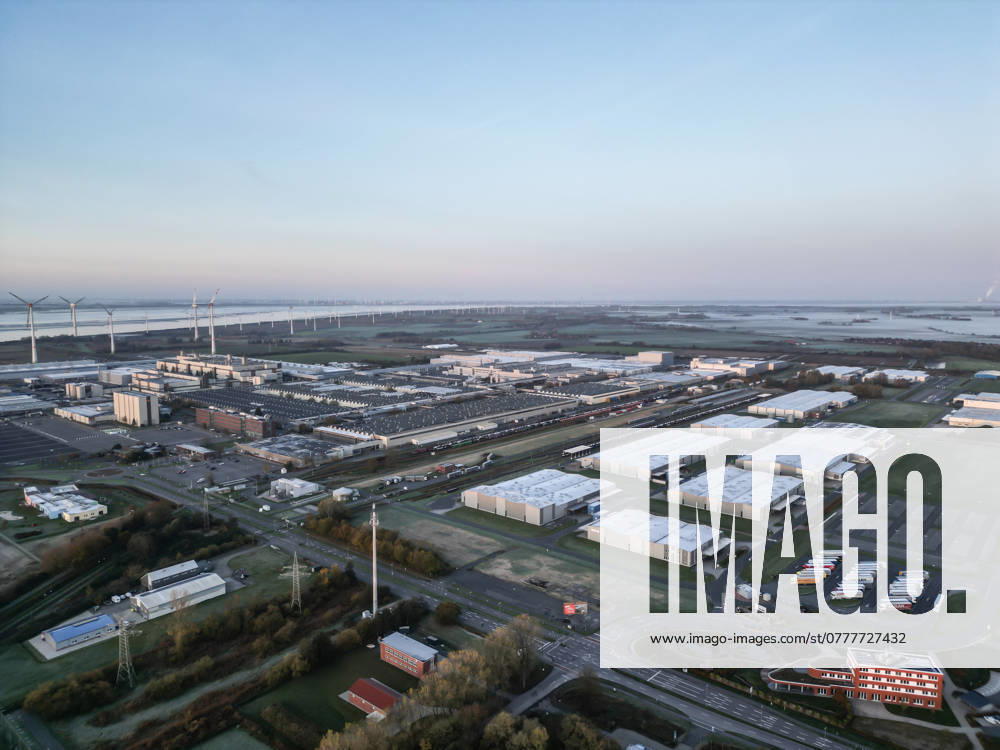 Volkswagen Emden plant in crisis View of the Volkswagen plant and supplier companies in Emden Europes largest carmaker wants to close three plants in Germany and lay off tens of thousands of employees Emden Lower Saxony Germany