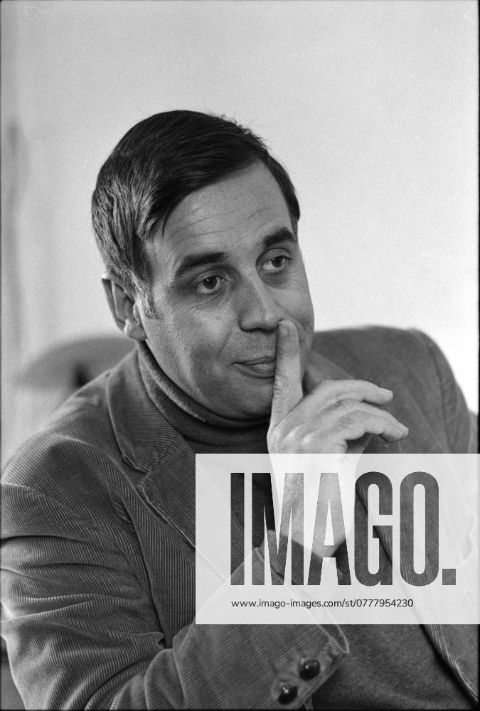 Jean Ziegler around 1970 . Jean Ziegler around 1970 .