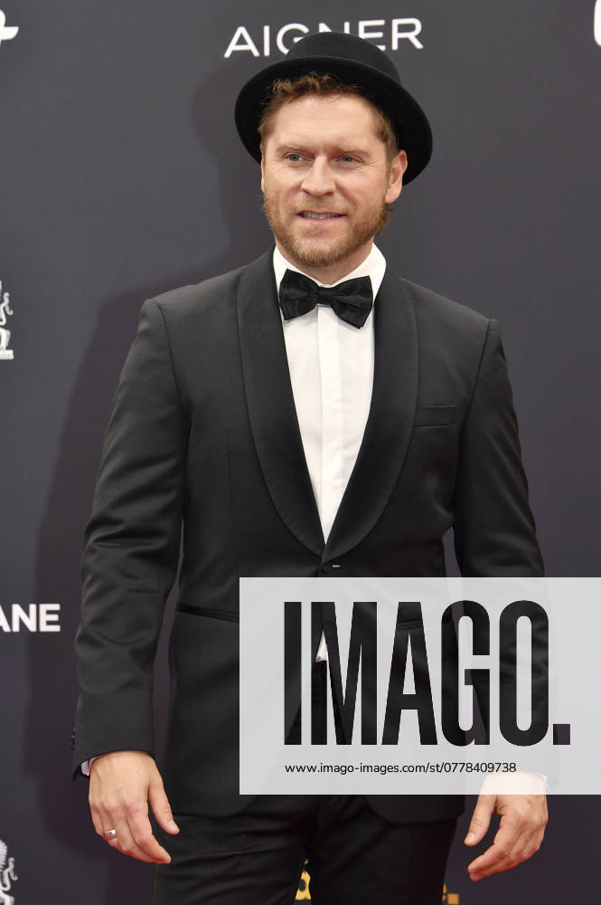 Johannes Oerding at the 76 Bambi Awards 2024 in the Bavaria Filmstudios Munich, 07 11 2024 Foto:xS.xSpöttelx xFuturexImagex bambi2024_9633