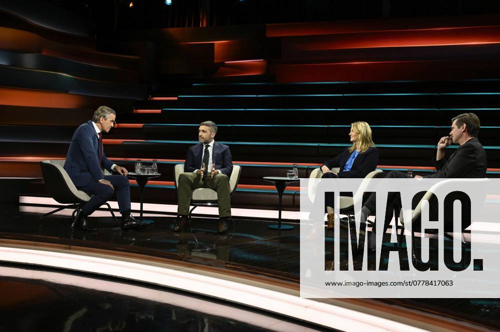 Talk show on Markus Lanz , ZDF 11 24 her Markus Lanz, Konstantin Kuhle, Kerstin Münstermann and Gregor Peter Schmitz v li