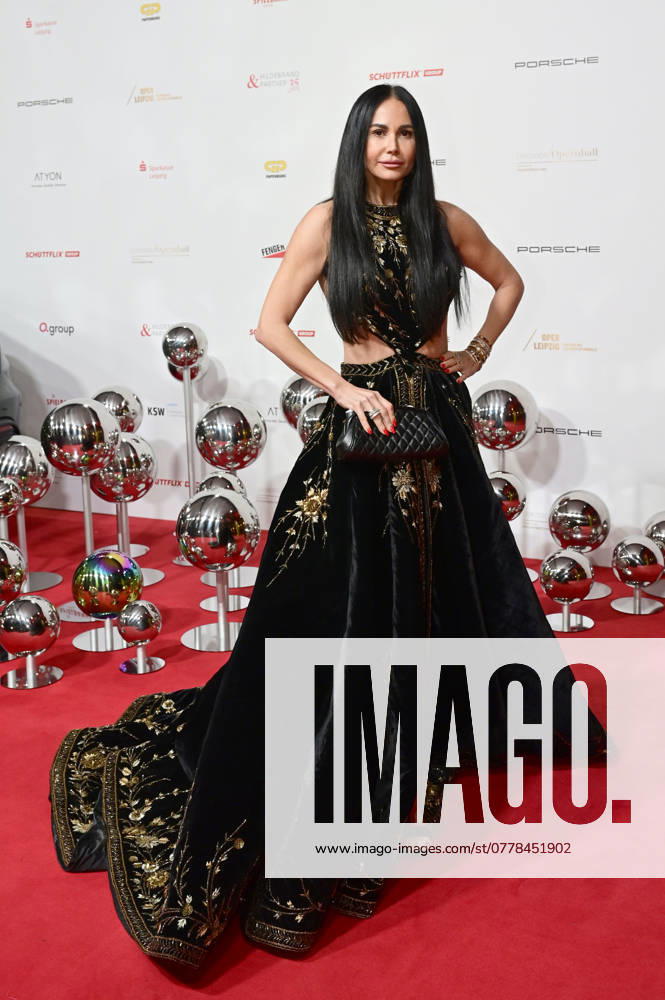 Rafaella Nussbaum at the 29 Leipzig Opera Ball 2024 at the Leipzig Opera Leipzig, 08 11 2024 Foto:xM.xWehnertx xFuturexImagex opernball_4362