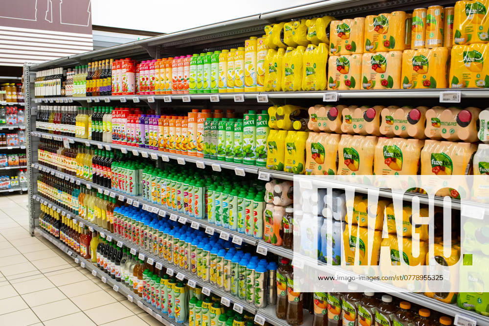 Luxembourg, Bertrange, April 2024: Cora hypermarket changes name to Leclerc hypermarket Luxembourg, Bertrange: the E.Leclerc hypermarket in Bertrange Ccial City Concorde, formerly a Cora store. April 2024: the hypermarket has been bought out by independents and will is rebranded from Cora to Leclerc. Cheese department with E.Leclerc brand fresh produce. Drinks section, syrups and tea-based beverages BERTRANGE Europe; Western Europe; Luxemburg