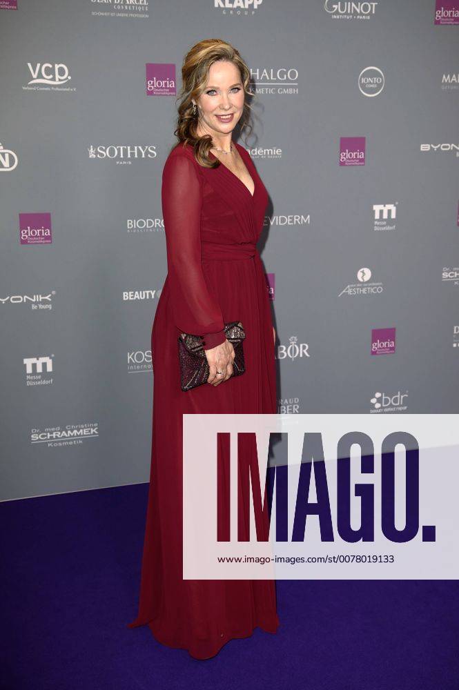 Ann-Kathrin Kramer bei der 4. Verleihung des Deutschen Kosmetikpreises Gloria 2017 im Hilton Düsseldorf. Düsseldorf, 31.03.2017 Foto:xS.xGabschx xFuturexImage