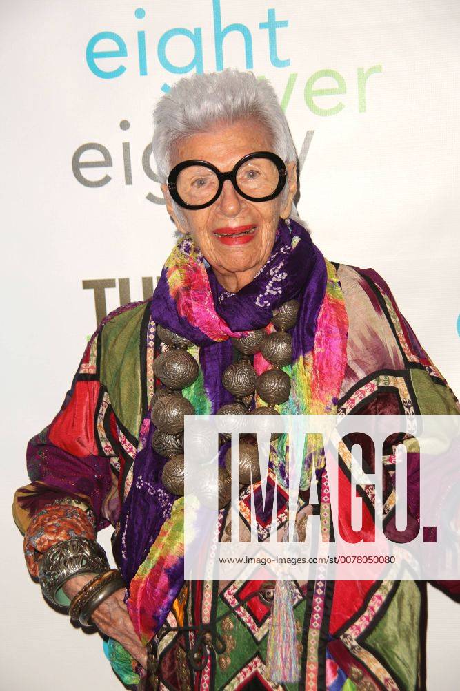 IMAGO ICONS: Iris Apfel April 4, 2017 - New York, New York, U.S. - IRIS APFEL attends The New Jewish Home Eight over Eighty Gala.The Mandarin Oriental Hotel, NYC.April 4, 2017.Photos by , Photos Inc. New York U.S. - ZUMAms4_ 20170404_zaf_ms4_003