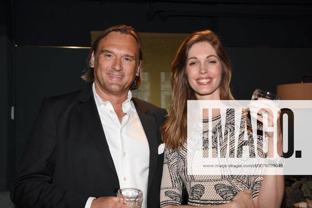 Gregor Leutgeb Organisator Geraldine Golz Danciu-Model Muenchen 03.04.17 Rocca Riviera Restaurant Thomas Jirgens -Juwelier Spring Dinner und Joana Danciu -Designerin : Jirgens