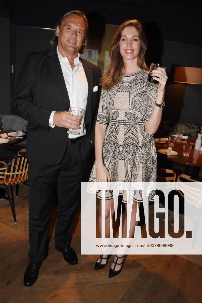 Gregor Leutgeb Organisator Geraldine Golz Danciu-Model Muenchen 03.04.17 Rocca Riviera Restaurant Thomas Jirgens -Juwelier Spring Dinner und Joana Danciu -Designerin : Jirgens