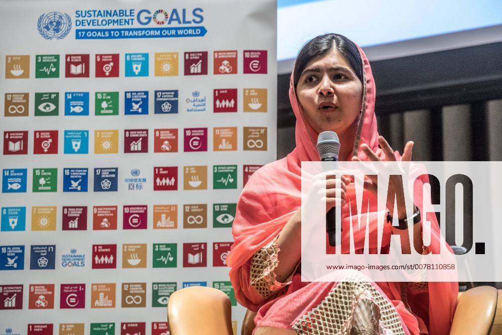 Berühmte Feministinnen, Malala Yousafzai Nobel Peace Prize winner Malala Yousafzai from Pakistan delivers a speech during a ceremony where United Nations Secretary-General Antonio Guterres named her the youngest United Nations Messenger of Peace in New York on April 10, 2017. Photo by Enrique Shore Cordon Press ENRIQUExSHORE Malala named UN Messenger of Peace by UN Sec-Gral Guterres