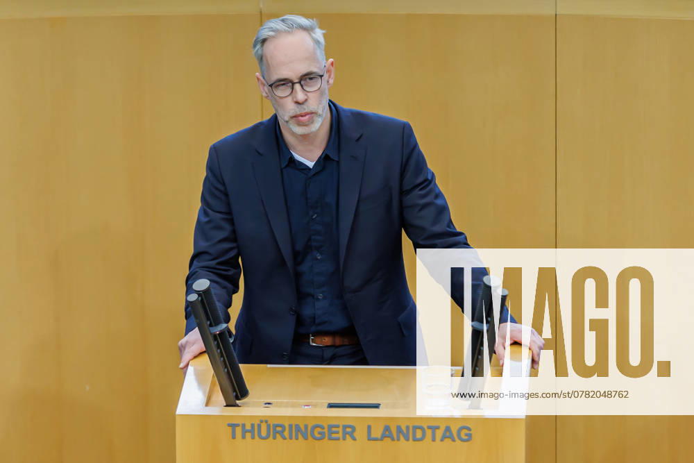 Roberto Kobelt BSW at the lectern, 13 11 2024, Erfurt Germany , Politics, Thuringian Parliament, 2nd plenary session