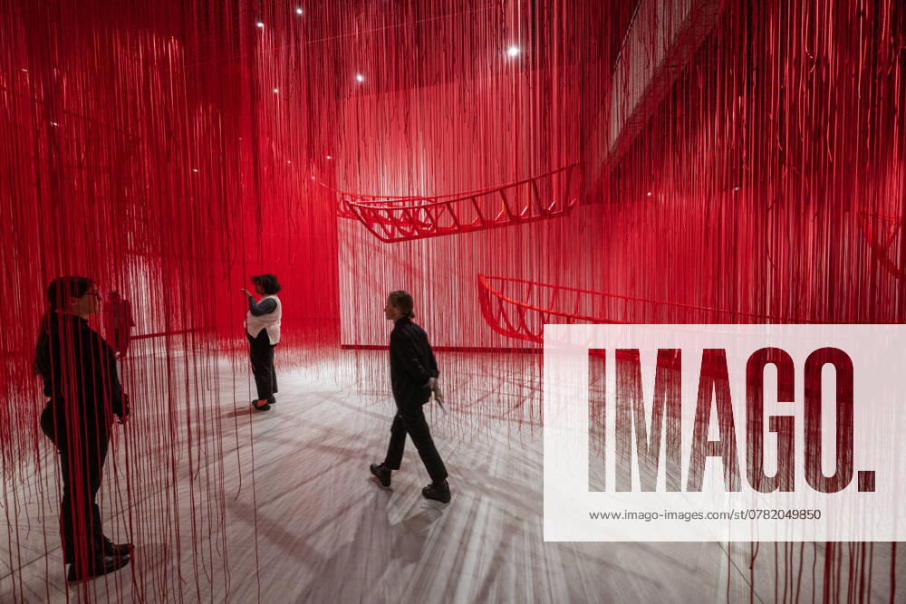 Press tour of the exhibition of installations by Japanese artist Chiharu Shiyota entitled Unsettled Soul in Kunsthalle, Prague, Czech Republic, November 26, 2024. (CTKxPhoto VitxSimanek) CTKPhotoP2024112605350 CTKPhotoP2024112605350