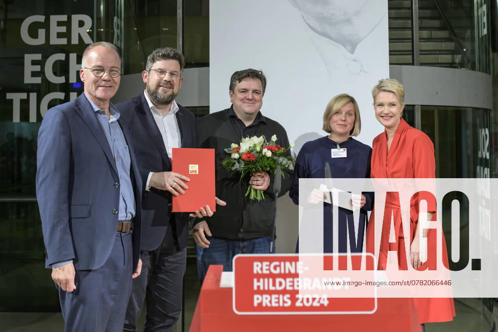 GER, Berlin, Regine Hildebrandt Prize 2024 award ceremony, SPD, Politik im Atrium, Willy Brandt Haus, pictured from left Endstation Rechts is an initiative that has been campaigning against right-wing extremism and for an open, democratic society since 2006 26 11 2024,