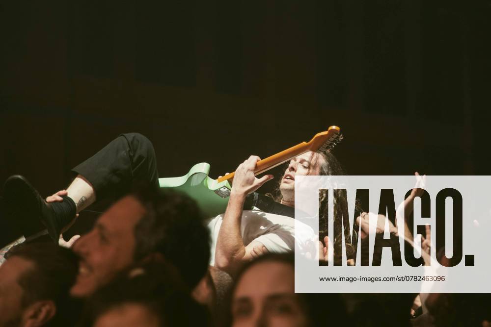 Idles performing live at Alexandra Palace in London, United Kingdom, on 29 November 2024 Idles performing live at Alexandra Palace in London, United Kingdom, on 29 November 2024, Credit:Sarah Tsang Avalon