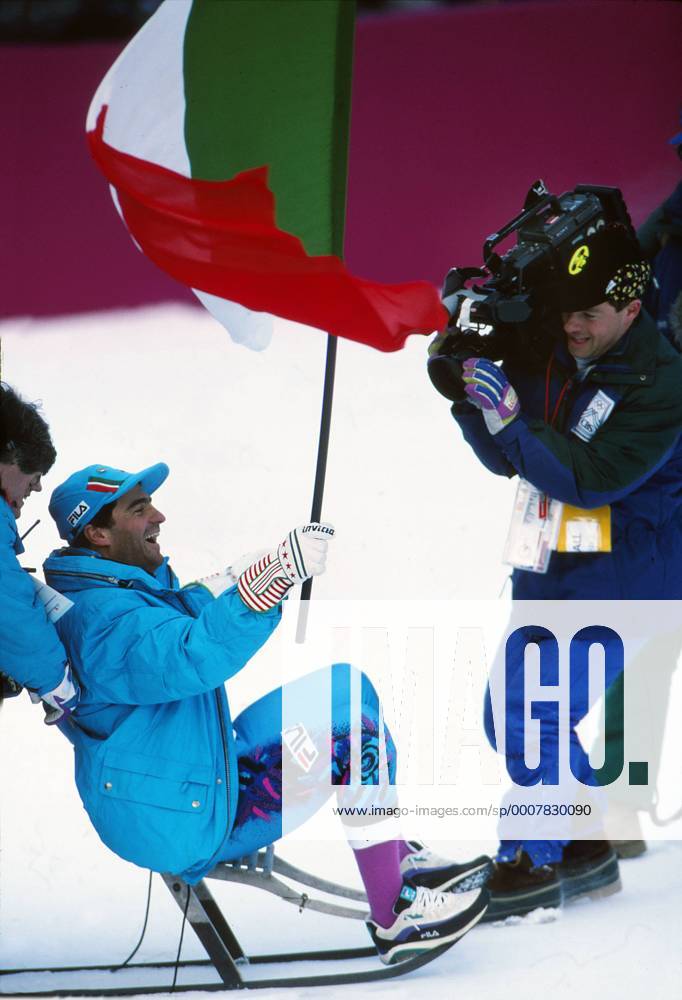 Winter Sports : Skiing Alberto Tomba (Italy) celebrates winning the Mens Slalom Silver Medal. Winter Olympics 1992 at Albertville o0 Ski Skisport Alpin