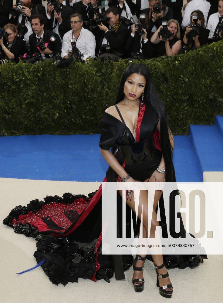 Nicki Minaj arrives on the red carpet at the Costume Institute Benefit at The Metropolitan Museum of Art celebrating the opening of Rei Kawakubo Comme des Garcons: Art of the In-Between in New York City on May 1, 2017. NYP20170501609 JOHNxANGELILLO