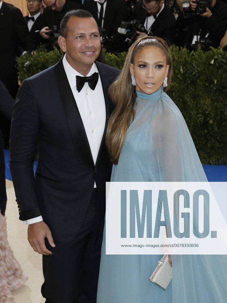 Alex Rodriguez and Jennifer Lopez arrive on the red carpet at the Costume Institute Benefit at The Metropolitan Museum of Art celebrating the opening of Rei Kawakubo Comme des Garcons: Art of the In-Between in New York City on May 1, 2017. NYP20170501636 JOHNxANGELILLO