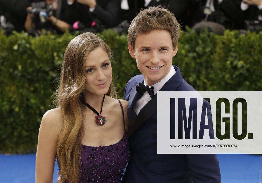 Hannah Bagshawe and Eddie Redmayne arrive on the red carpet at the Costume Institute Benefit at The Metropolitan Museum of Art celebrating the opening of Rei Kawakubo Comme des Garcons: Art of the In-Between in New York City on May 1, 2017. NYP20170501586 JOHNxANGELILLO