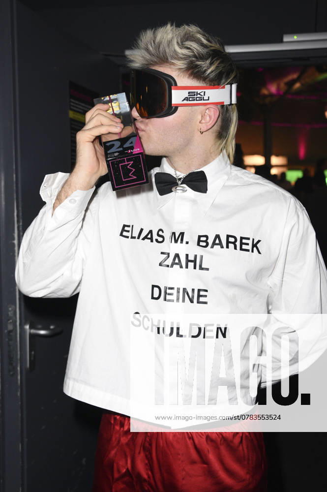 Ski Aggu at the 25th award ceremony of the 1Live Krone 2024 in the Lokschuppen Bielefeld, 05 12 2024 Foto:xN.xKubelkax xFuturexImagex krone_4331