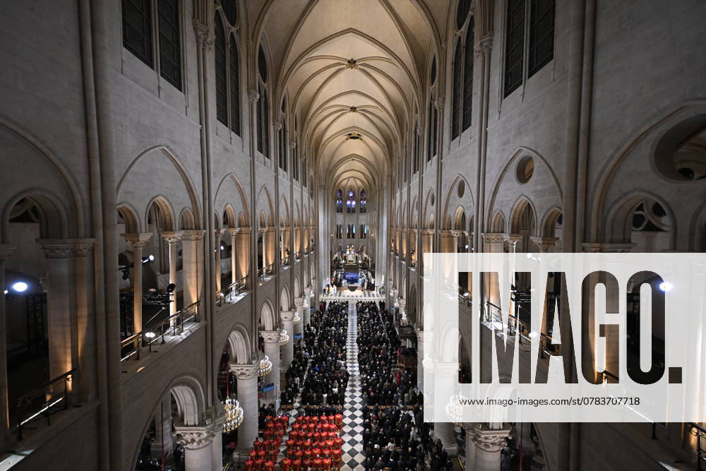 Cérémonie de réouverture de la cathédrale Notre Dame de Paris Atmosphere during the official reopening ceremony of Notre Dame Cathedral inside the cathedral in Paris, France on December 7, 2024, after more than five years of reconstruction work following the April 2019 fire Eliot Blondet Pool Bestimage Paris France