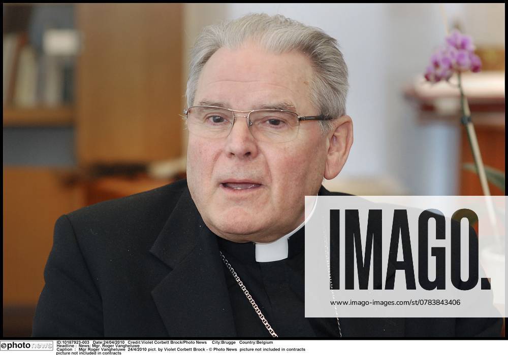 News: Mgr. Roger Vangheluwe Mgr Roger Vangheluwe 24 4 2010 pict. by Violet Corbett Brock - Photo News picture not included in contracts Brugge Belgium