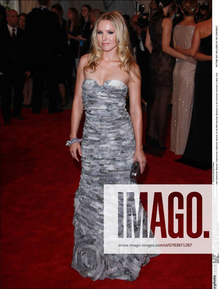 Metropolitan Museum of Art Costume Institute Benefit -2010. Kristen Bell _66 -.2010 Metropolitan Museum of Art Costume Institute Benefit American Woman: Fashioning a National Identity at the Metropolitan Museum of Art Costume Institute in New York. Los Angeles United States