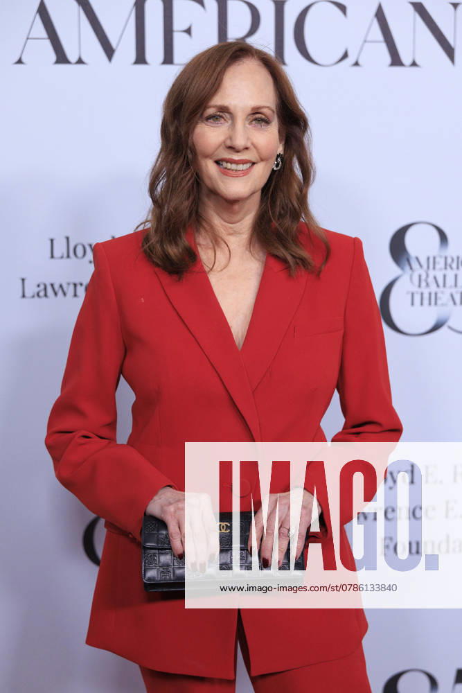 Lesley Ann Warren on the red carpet at the American Ballet Theatre Holiday Benefit on Monday December 16, 2024 at the Beverly Hilton Hotel in Beverly Hills, California. ARIANA RUIZ PI Beverly Hills U.S - ZUMAp124 20241216_zaa_p124_038