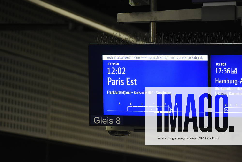 The first ICE with a direct connection to Paris departed from Berlin Central Station today at 12.02 p.m. First ICE connection to Paris