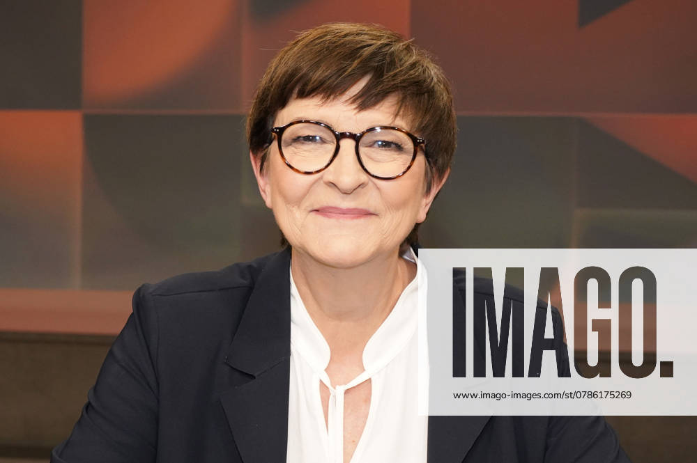 Saskia Esken on the ARD talk show hart aber fair in Studio Adlershof Berlin, 16 12 2024 Foto:xT.xBartillax xFuturexImagex hart_fair1612_4224