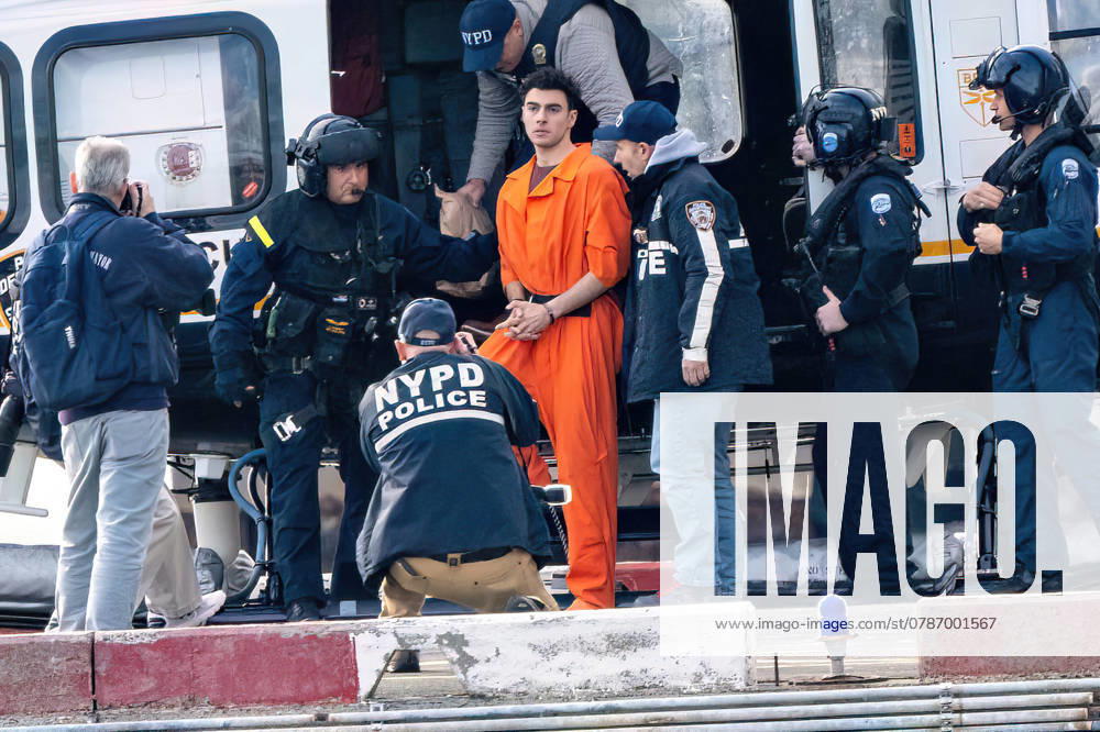 Luigi Mangione, the suspect in the murder of UnitedHealthcare CEO Brian Thompson, is seen here at the South Street Heliport after arriving on a New York Police Department helicopter in Manhattan, New York City, on Thursday, Dec. 19, 2024. Brooklyn United States of America - ZUMAm67_ 20241219_zaf_m67_016
