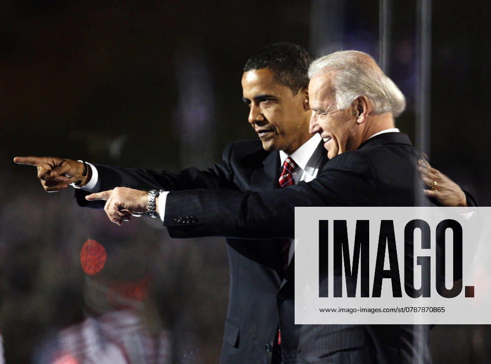 ELECTION President-elect Barack Obama and Vice President-elect Joe Biden wave to supporters after it is announced he has won the presidential election at his Election Night Rally in Grant Park, Chicago, Illinois, November 4, 2008. (Chuck Kennedy MCT) CHICAGO IL USA