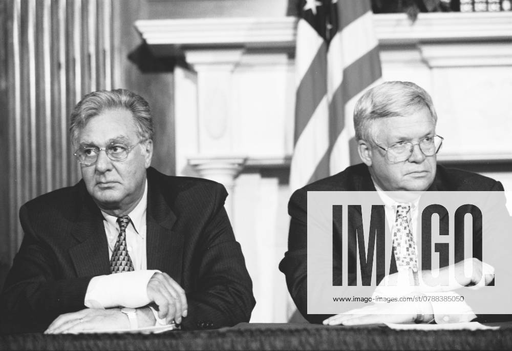 Dennis Hastert Rep. Dick Armey, R-Texas, and Speaker Dennis Hastert, R-Ill. Washington, D.C. DC USA
