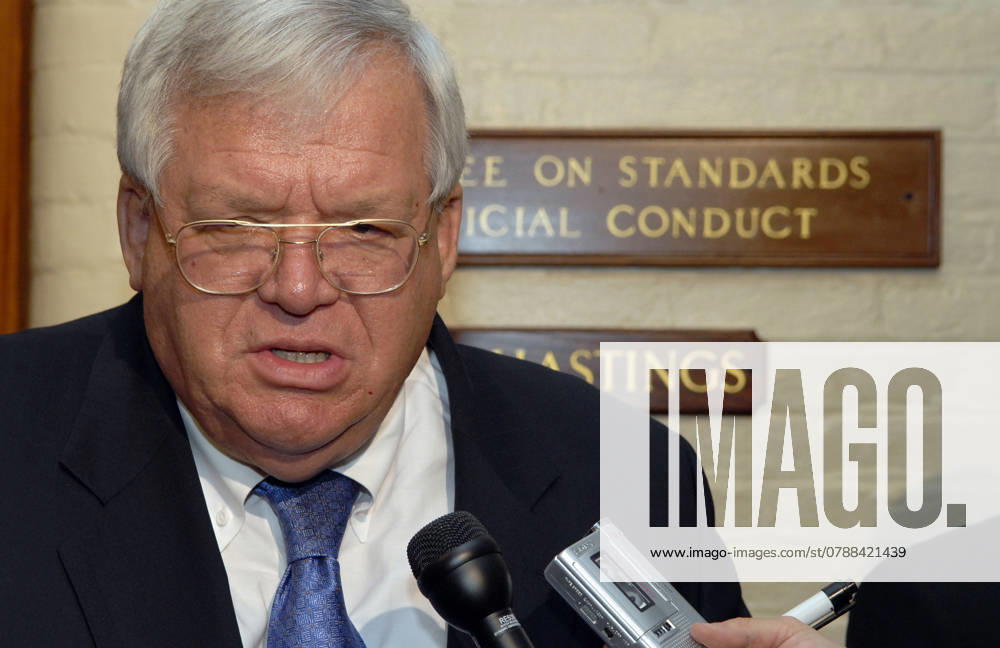 Mark Foley Scandal Speaker of the House Dennis Hastert after he testified before a subcommittee of the House Ethics Committee investigating the Mark Foley page scandal. Washington D.C. USA