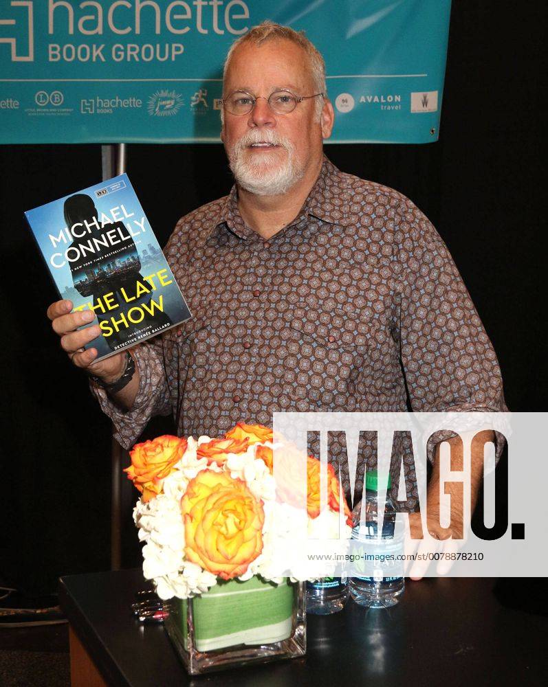 New York, New York, U.S. - Author MICHAEL CONNELLY attends the Book Expo 2017 Day 2 event held at the Jacob Javits Center. New York U.S. - ZUMAk03_ 20170602_zaf_k03_112