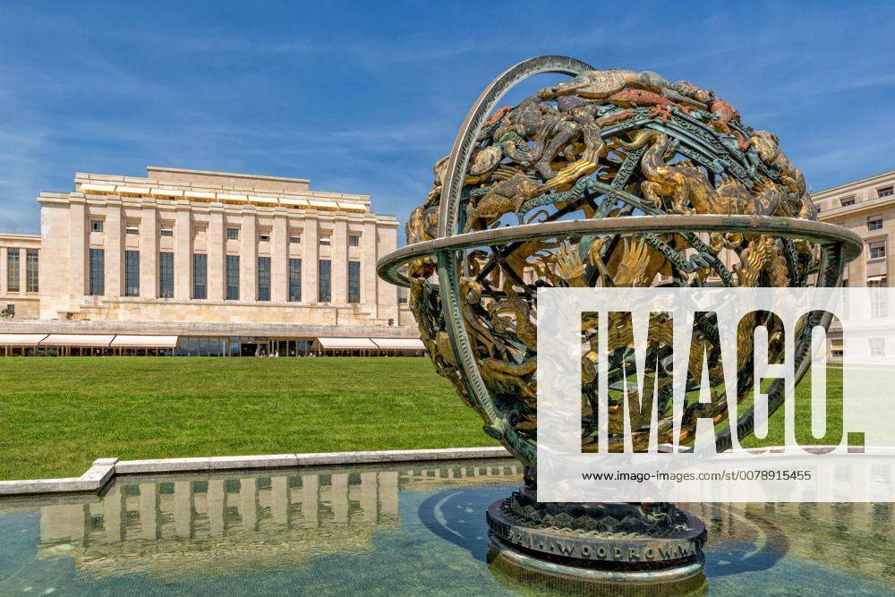 Wilson Globus vor UN-Hauptquartier, Palais des Nations, UN, Genf, Schweiz, Europa