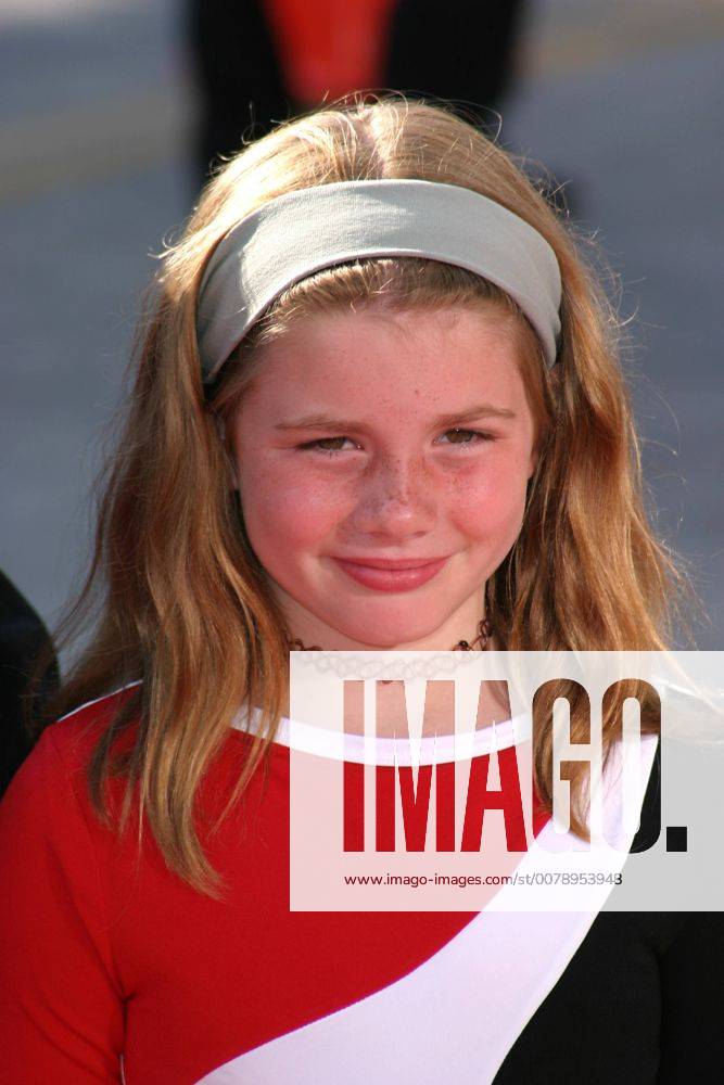 The Stepford Wives Premiere 6-6-2004 Fallon Brooking