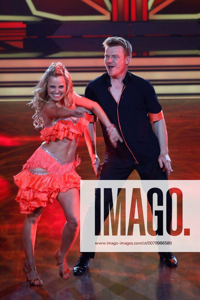 Bastiaan Ragas und Sarah Latton beim Finale der Let s Dance (RTL) Show am 9.06.2017 in Koeln Lets Dance RTL- Finale 12. Show der 10. Staffel am 9.06.2017 in Koeln