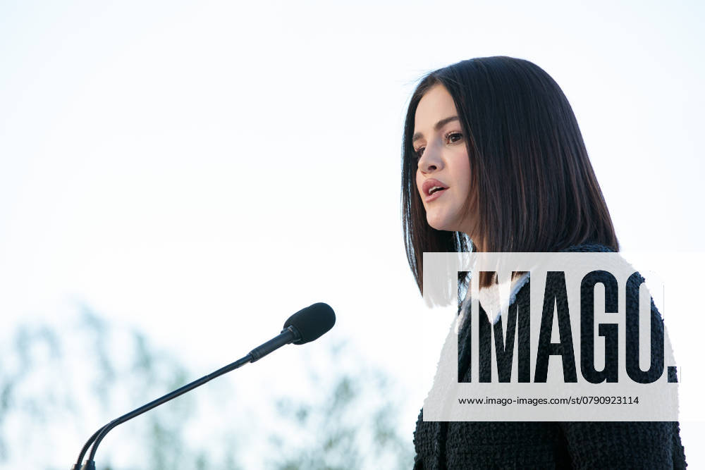 Selena Gomez at the Academy Women s Luncheon Presented by CHANEL hosted by the Academy of Motion Picture Arts and Sciences. Los Angeles USA - ZUMAz03_ 20241210_shc_z03_392