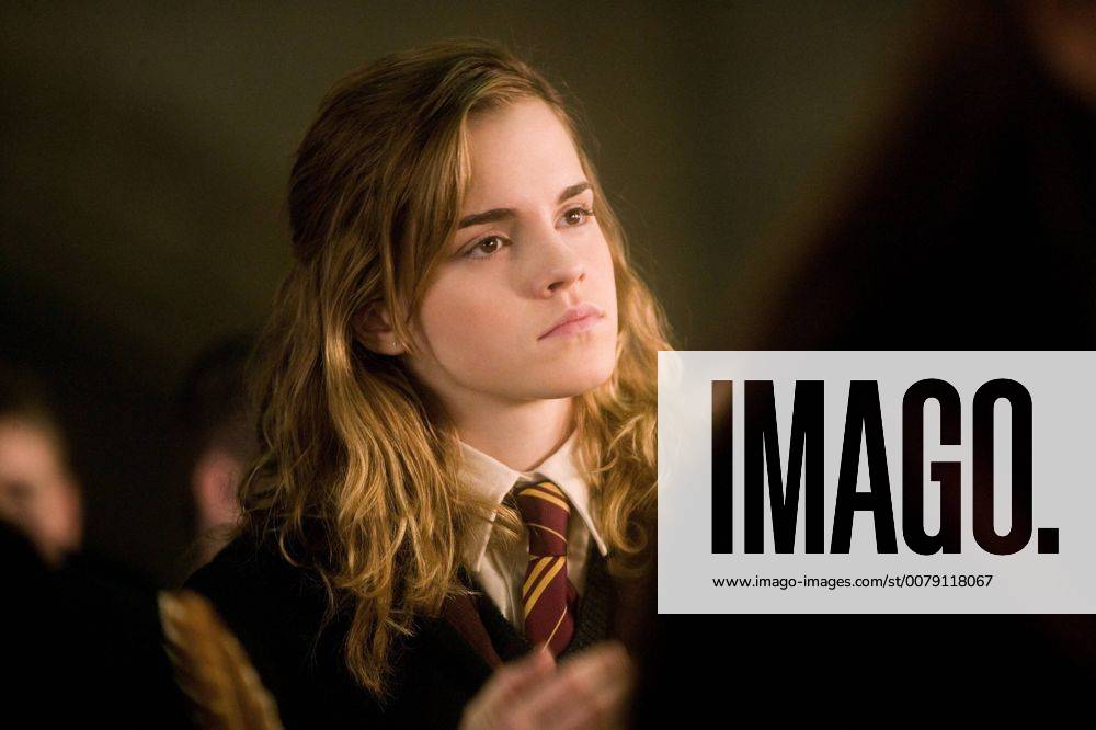 Warner Brothers Pictures Presents Harry Potter and the Order of the Phoenix Emma Watson © 2007 Warner Bros. Entertainment Inc. - Harry Potter Publishing Rights © J. K. R.