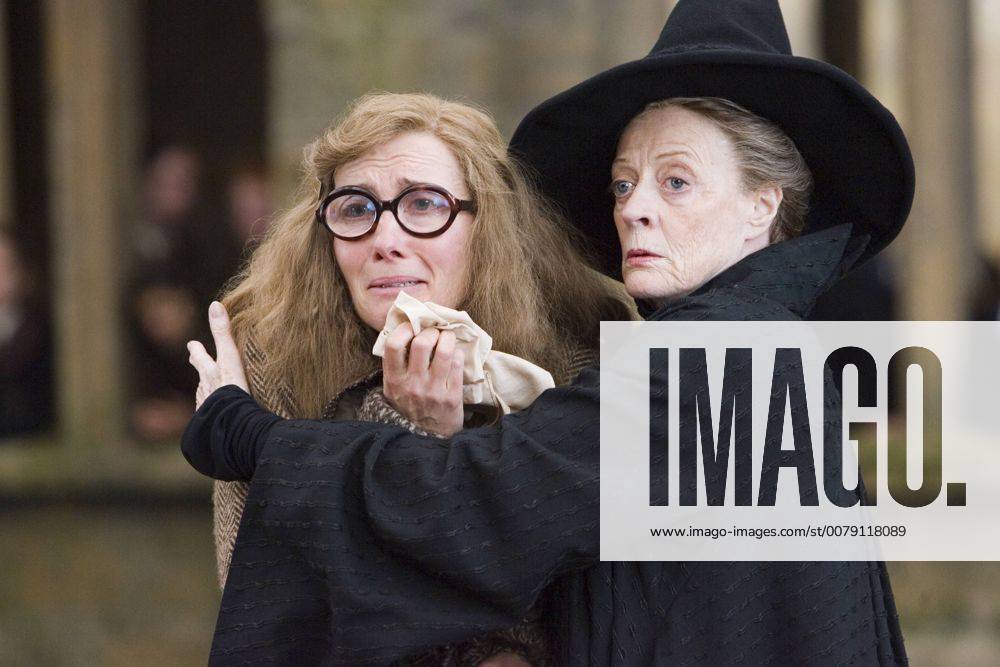 Warner Brothers Pictures Presents Harry Potter and the Order of the Phoenix Emma Thompson, Maggie Smith © 2007 Warner Bros. Entertainment Inc. - Harry Potter Publishing Rights © J. K. R. Photo by Murray Close