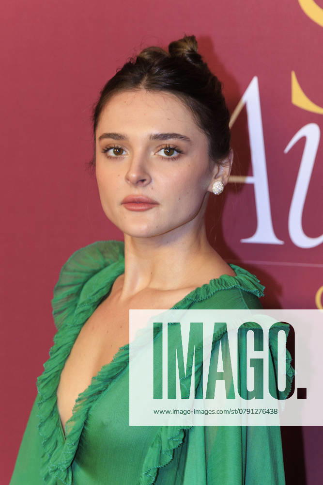 Charlotte Lawrence on the red carpet at the 2025 Golden Globes WWD Style Awards on Friday January 3, 2025 at the Four Seasons Hotel Los Angeles at Beverly Hills in Los Angeles, California. JAVIER ROJAS PI Los Angeles U.S - ZUMAp124 20250103_zaa_p124_137