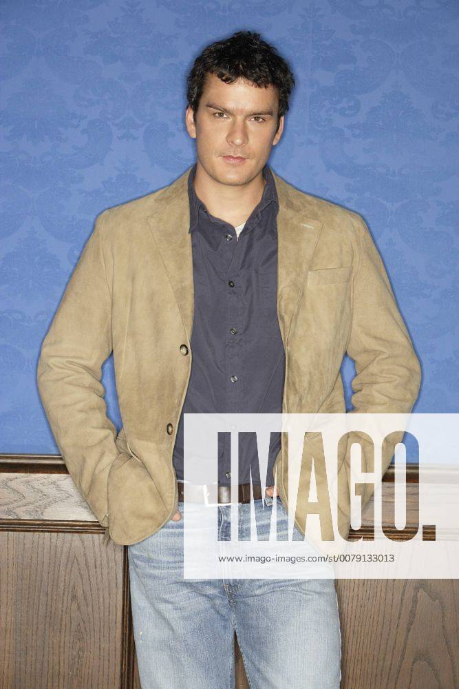 Studio Publicity Still from Brothers & Sisters Balthazar Getty 2006 Photo credit: Bob D Amico Los Angeles CA USA