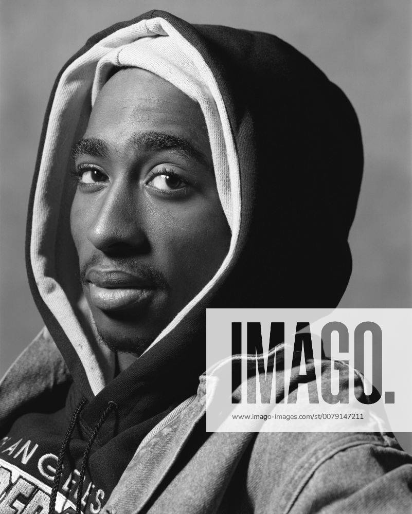 Studio Publicity Still from Tupac: Resurrection Tupac Shakur © 2003 MTV Networks Amaru Entertainment Los Angeles CA