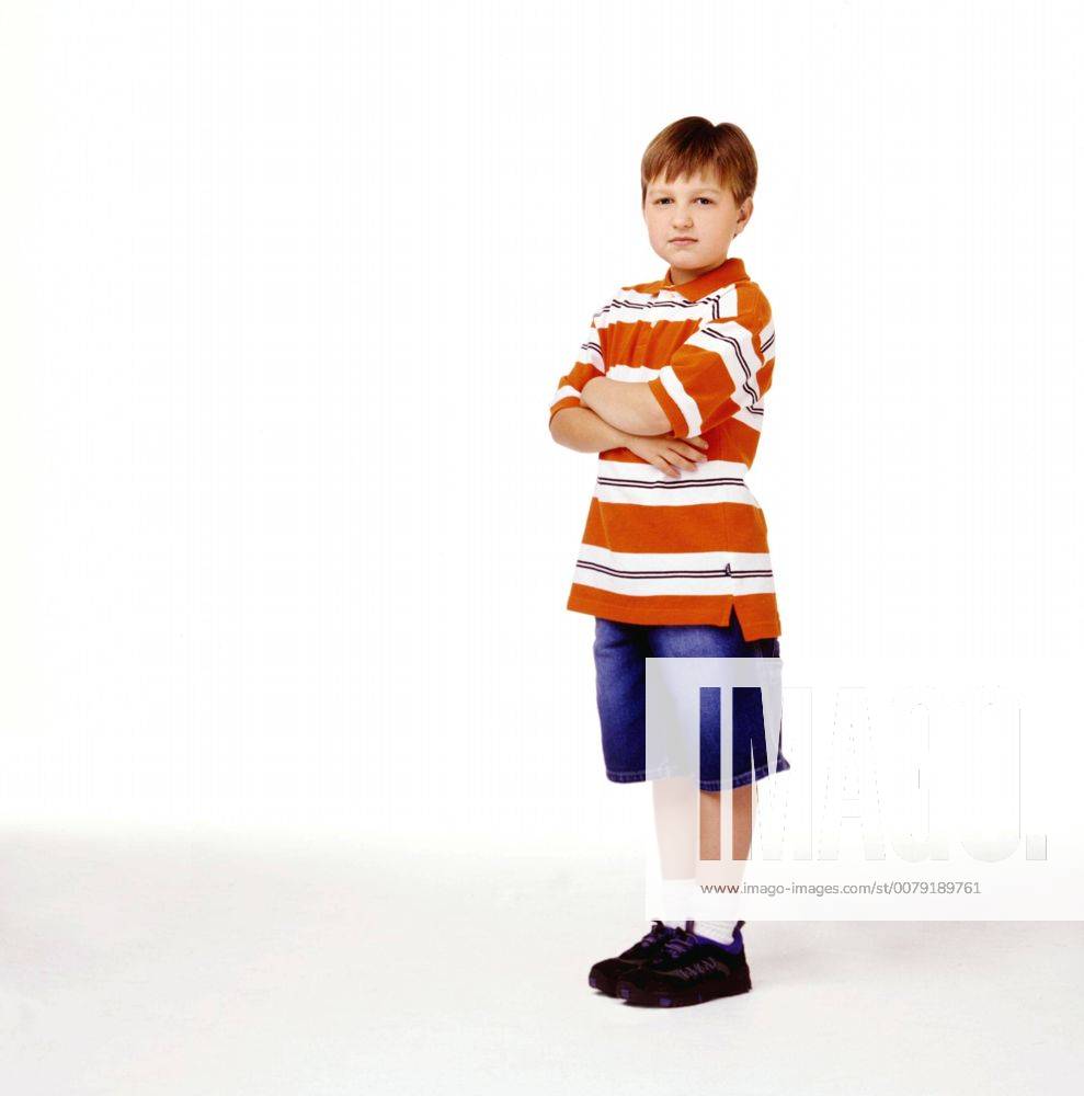 Angus T. Jones Two and a Half Men Season 1 (2003 - 2004) Los Angeles CA 31734_008